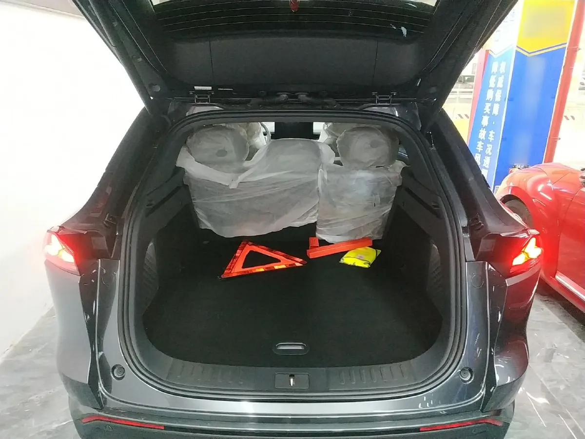 2025 Deepal S07 BEV 68.82KWH,autocango,china used car exporter,china ev exporter,chinese used car exporter,chinese used ev exporter