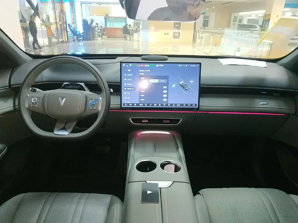 2025 Deepal S07 BEV 68.82KWH,autocango,china used car exporter,china ev exporter,chinese used car exporter,chinese used ev exporter