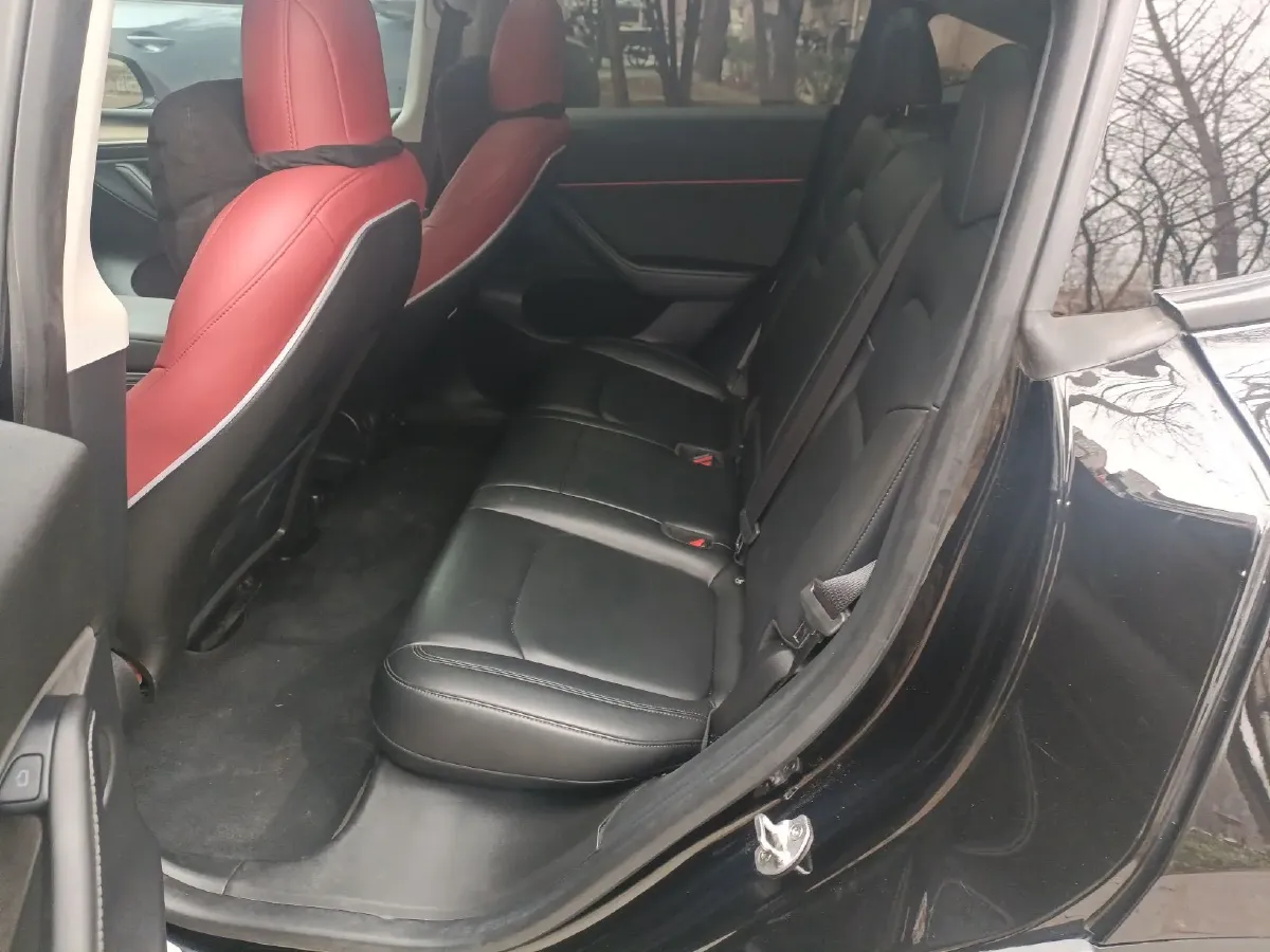 2022 Tesla Model Y BEV 60KWH,autocango,china used car exporter,china ev exporter,chinese used car exporter,chinese used ev exporter