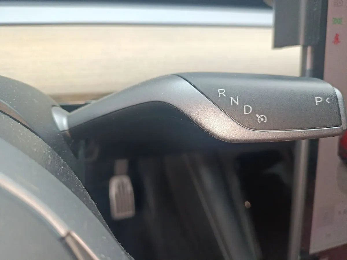 2022 Tesla Model Y BEV 60KWH,autocango,china used car exporter,china ev exporter,chinese used car exporter,chinese used ev exporter