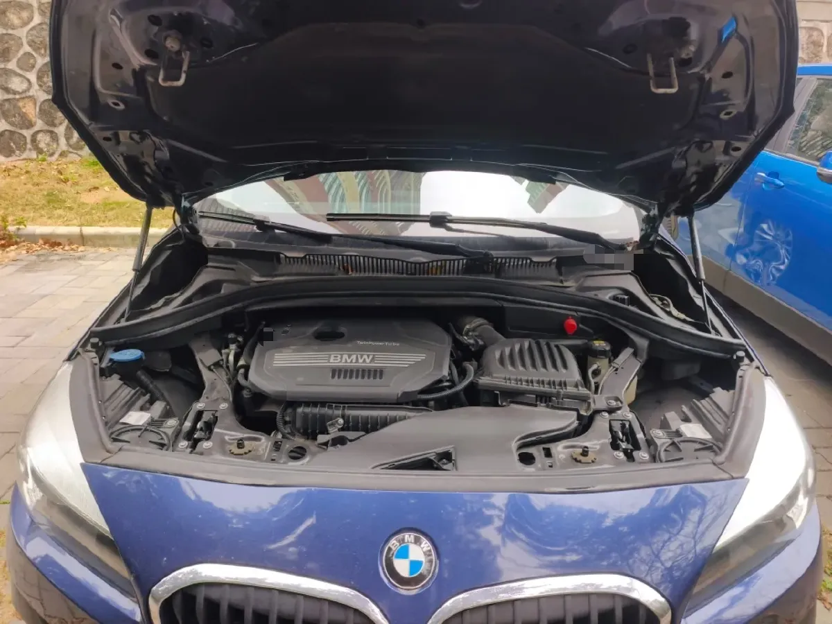 2018 BMW 2 Series SUV 1.5T 140HP L3 7DCT,autocango,china used car exporter,china ev exporter,chinese used car exporter,chinese used ev exporter