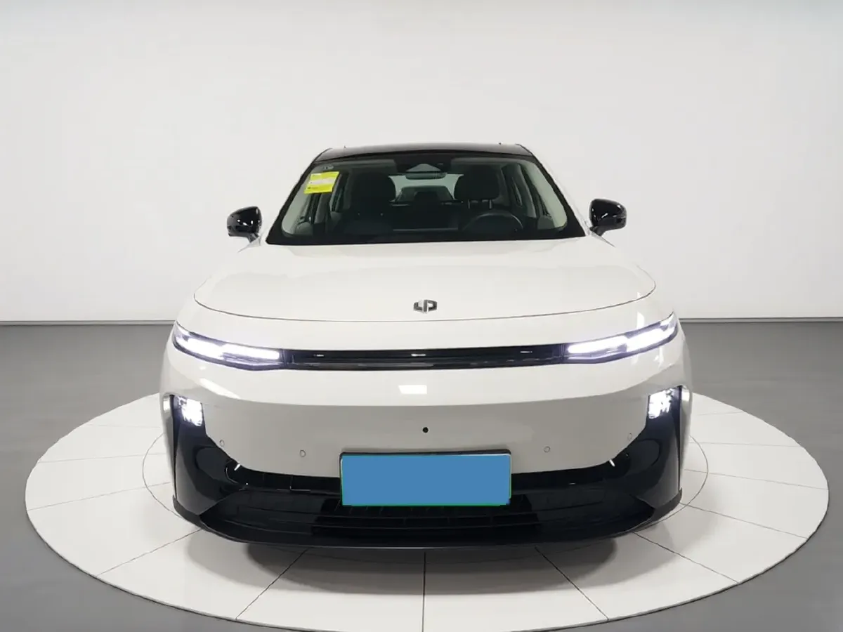 2025 Leapmotor B10 BEV 56.2KWH,autocango,china used car exporter,china ev exporter,chinese used car exporter,chinese used ev exporter