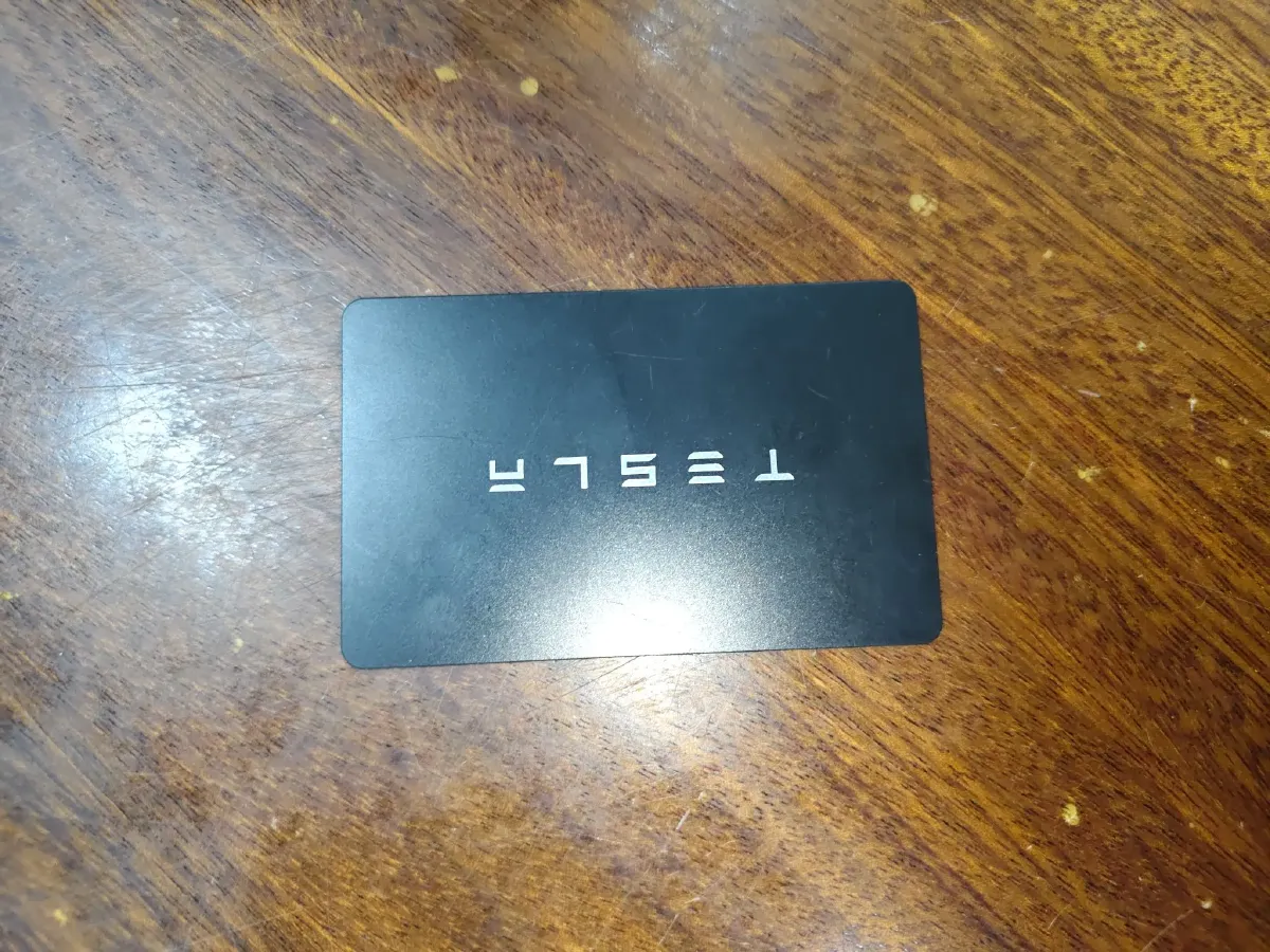 2025 Tesla Model Y BEV 62.5KWH,autocango,china used car exporter,china ev exporter,chinese used car exporter,chinese used ev exporter