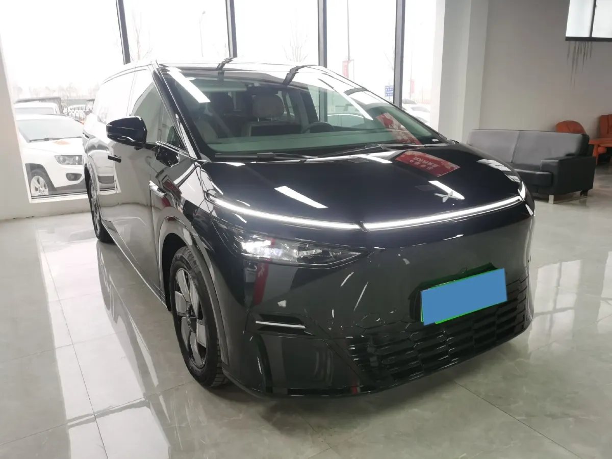 2025 Xpeng X9 BEV,autocango,china used car exporter,china ev exporter,chinese used car exporter,chinese used ev exporter