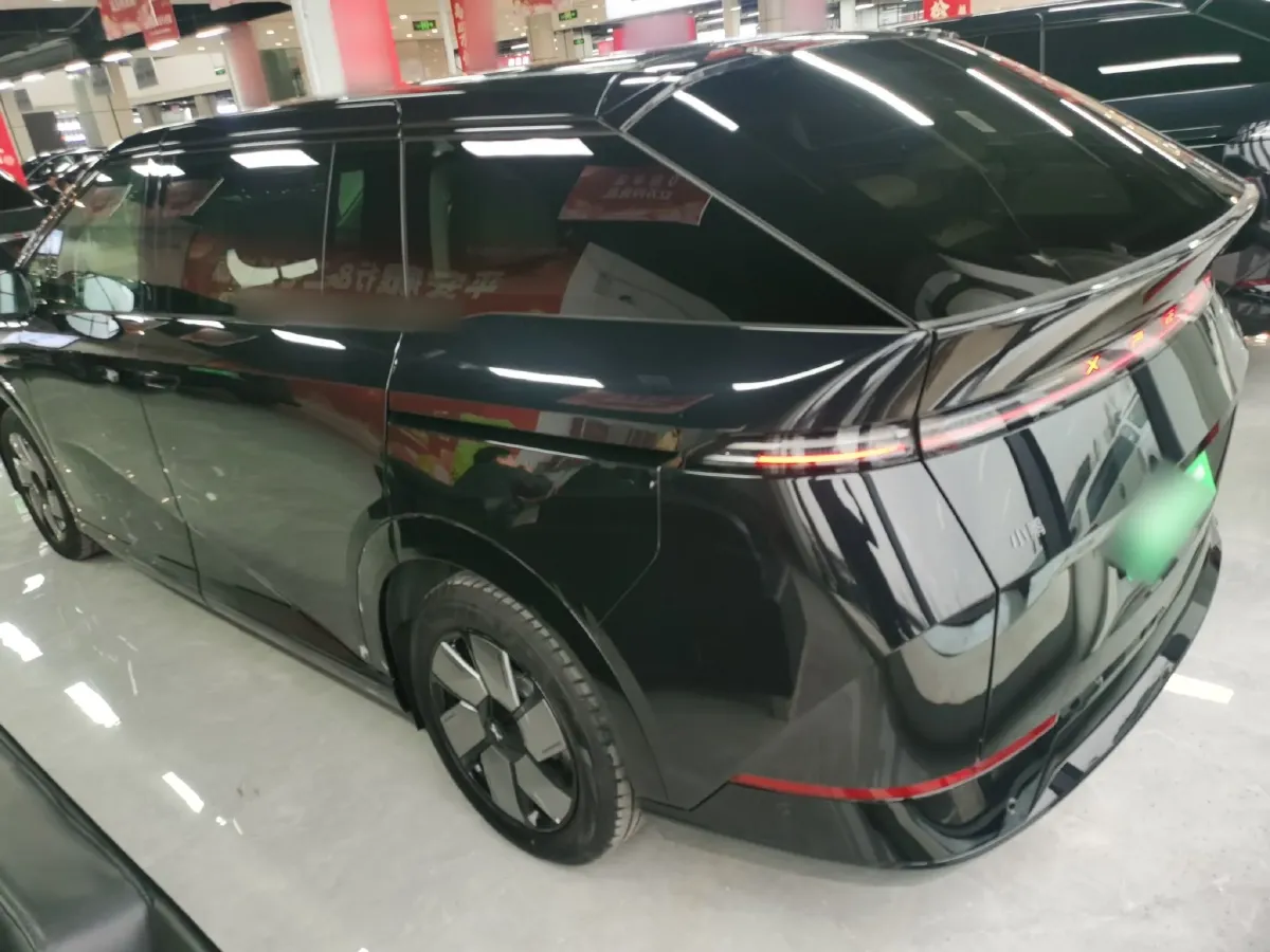 2025 Xpeng X9 BEV,autocango,china used car exporter,china ev exporter,chinese used car exporter,chinese used ev exporter