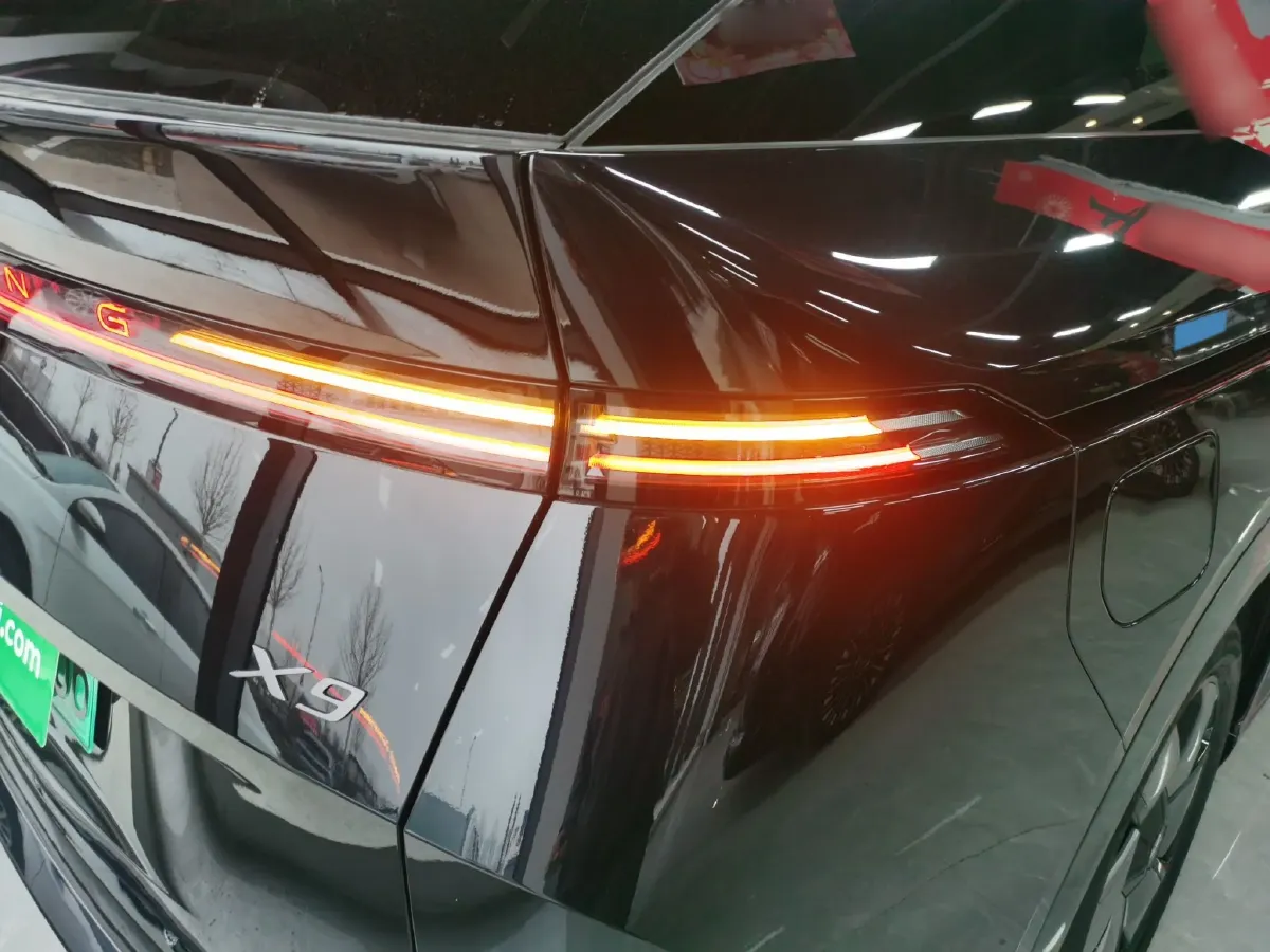 2025 Xpeng X9 BEV,autocango,china used car exporter,china ev exporter,chinese used car exporter,chinese used ev exporter