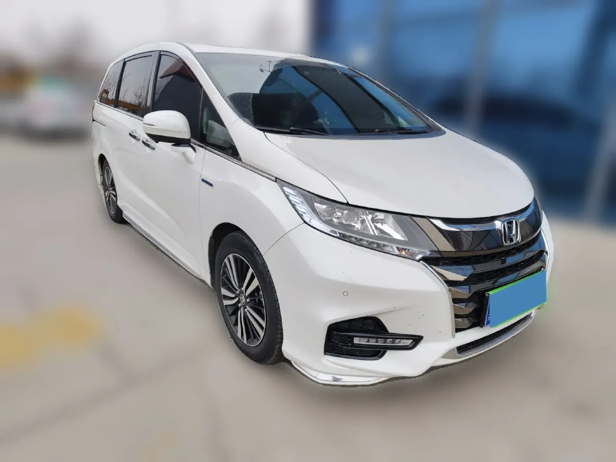 2021 Kia Carnival 2.0T 233HP L4 8AT,autocango,china used car exporter,china ev exporter,chinese used car exporter,chinese used ev exporter