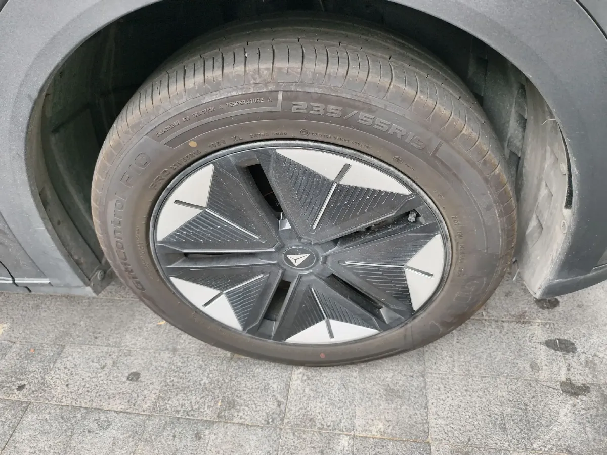 2024 Deepal S07 1.5L 95HP L4 REEV 31.73KWH,autocango,china used car exporter,china ev exporter,chinese used car exporter,chinese used ev exporter