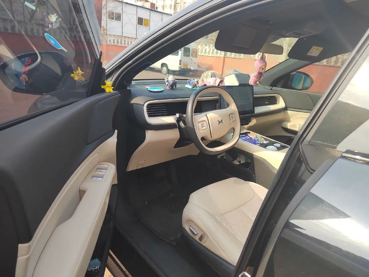 2023 Xpeng G6 BEV 87.5KWH,autocango,china used car exporter,china ev exporter,chinese used car exporter,chinese used ev exporter