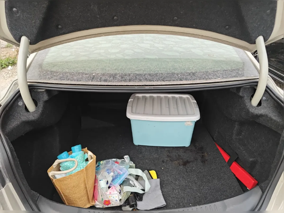 2014 Chevrolet Malibu 2.0L 154HP L4 6AT,autocango,china used car exporter,china ev exporter,chinese used car exporter,chinese used ev exporter