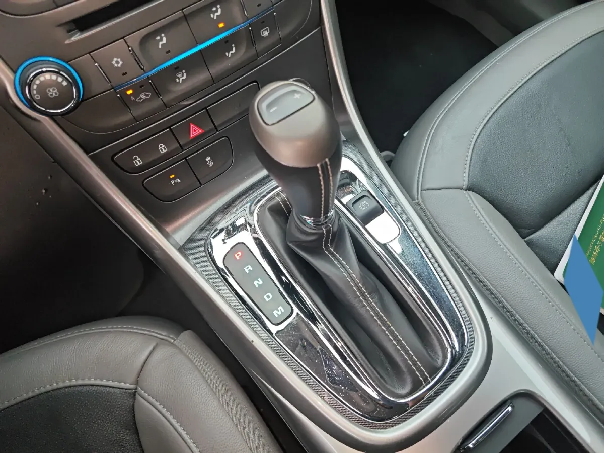 2014 Chevrolet Malibu 2.0L 154HP L4 6AT,autocango,china used car exporter,china ev exporter,chinese used car exporter,chinese used ev exporter