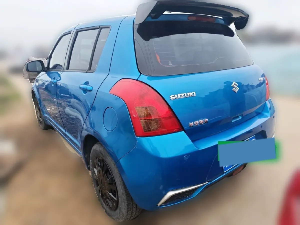 2013 Suzuki Swift 1.3L 91HP L4 5MT,autocango,china used car exporter,china ev exporter,chinese used car exporter,chinese used ev exporter