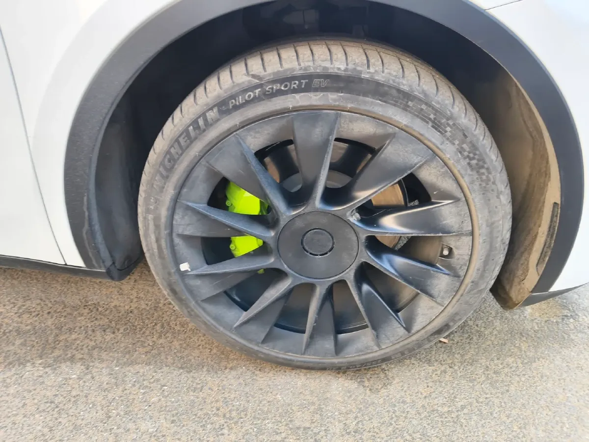 2022 Tesla Model Y BEV 60KWH,autocango,china used car exporter,china ev exporter,chinese used car exporter,chinese used ev exporter