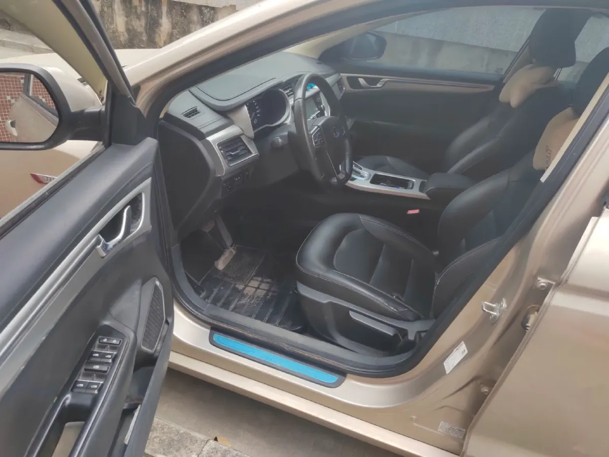 2017 Geely Emgrand GL 1.3T 129HP L4 6DCT,autocango,china used car exporter,china ev exporter,chinese used car exporter,chinese used ev exporter