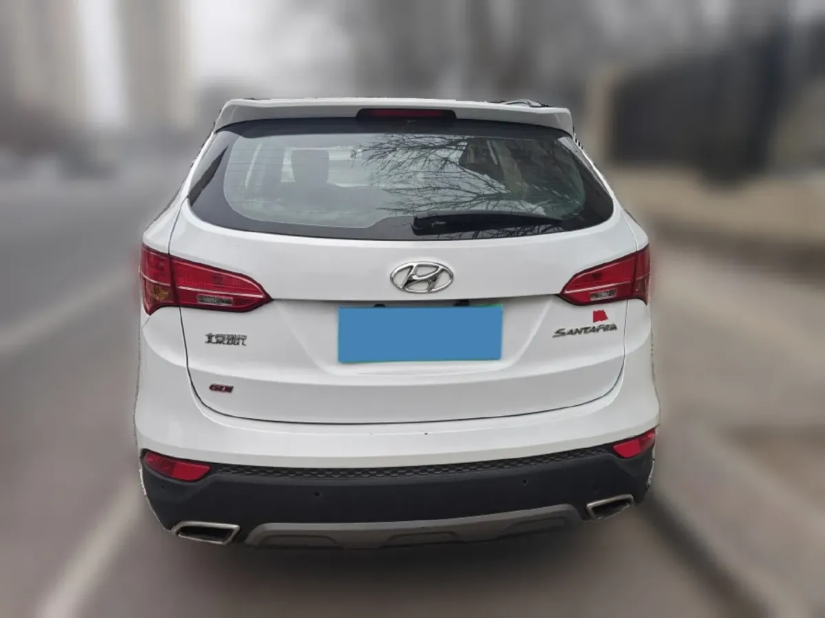 2013 Hyundai Santafe 2.4L 189HP L4 6AT,autocango,china used car exporter,china ev exporter,chinese used car exporter,chinese used ev exporter