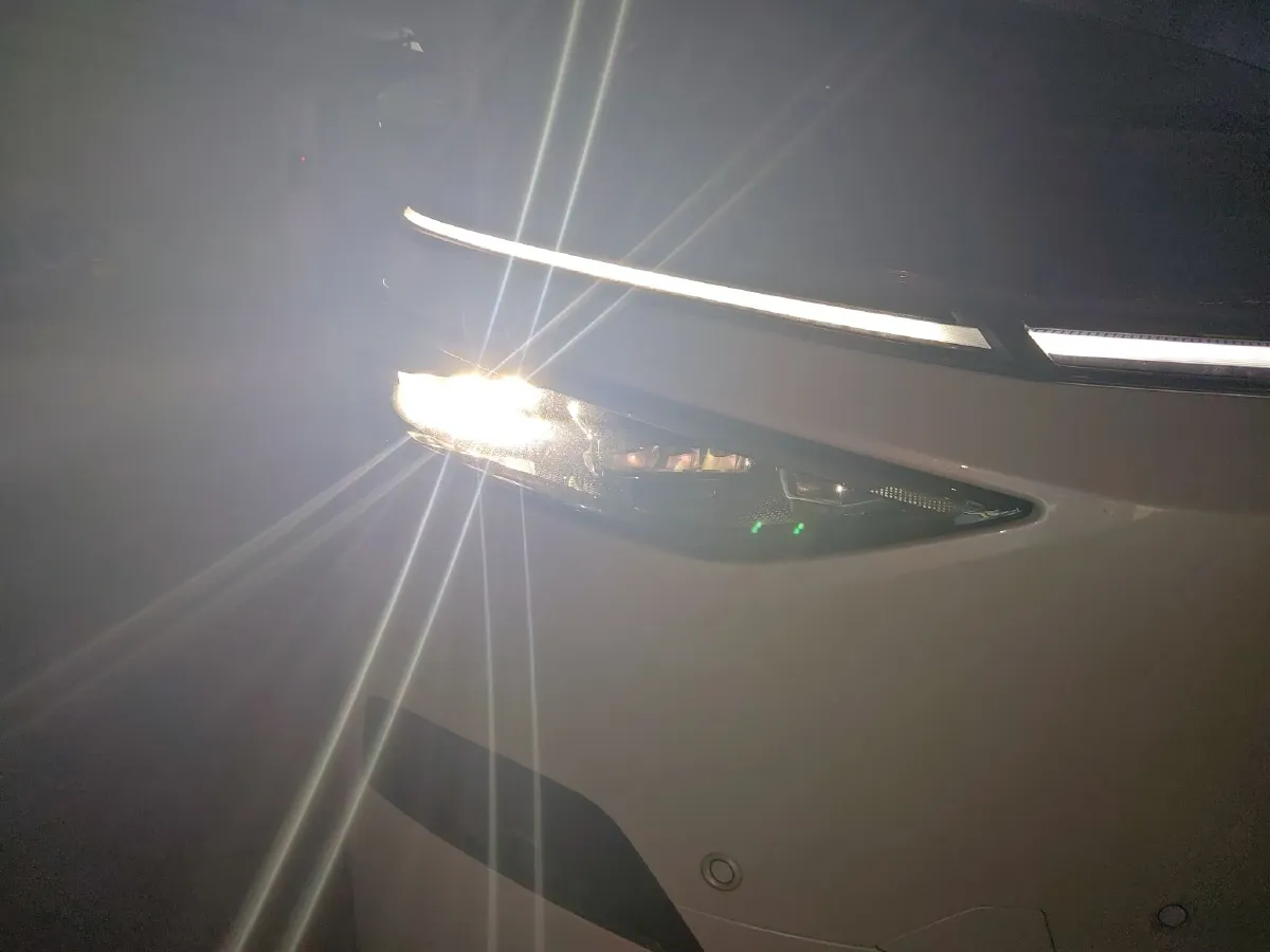 2024 Xpeng X9 BEV 101.5KWH,autocango,china used car exporter,china ev exporter,chinese used car exporter,chinese used ev exporter