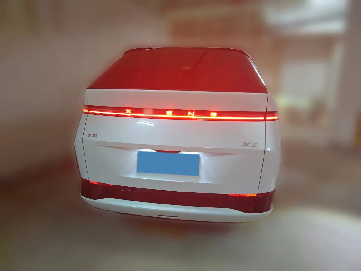 2024 Xpeng X9 BEV 101.5KWH,autocango,china used car exporter,china ev exporter,chinese used car exporter,chinese used ev exporter