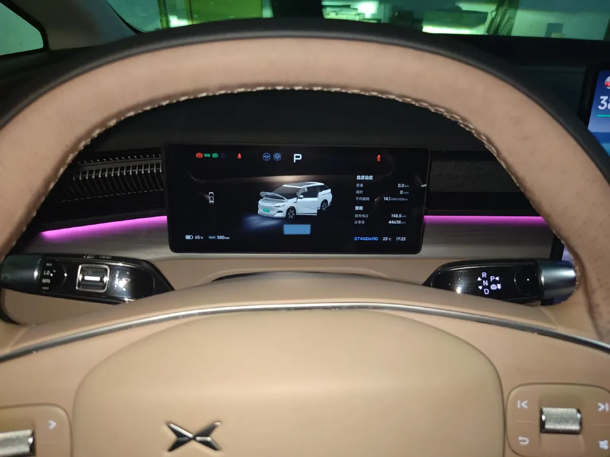 2024 Xpeng X9 BEV 101.5KWH,autocango,china used car exporter,china ev exporter,chinese used car exporter,chinese used ev exporter