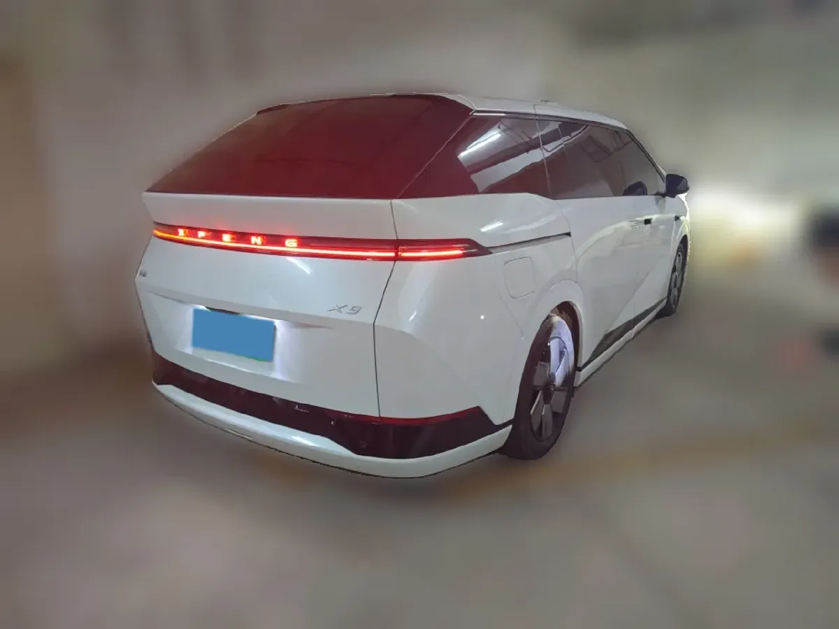 2024 Xpeng X9 BEV 101.5KWH,autocango,china used car exporter,china ev exporter,chinese used car exporter,chinese used ev exporter