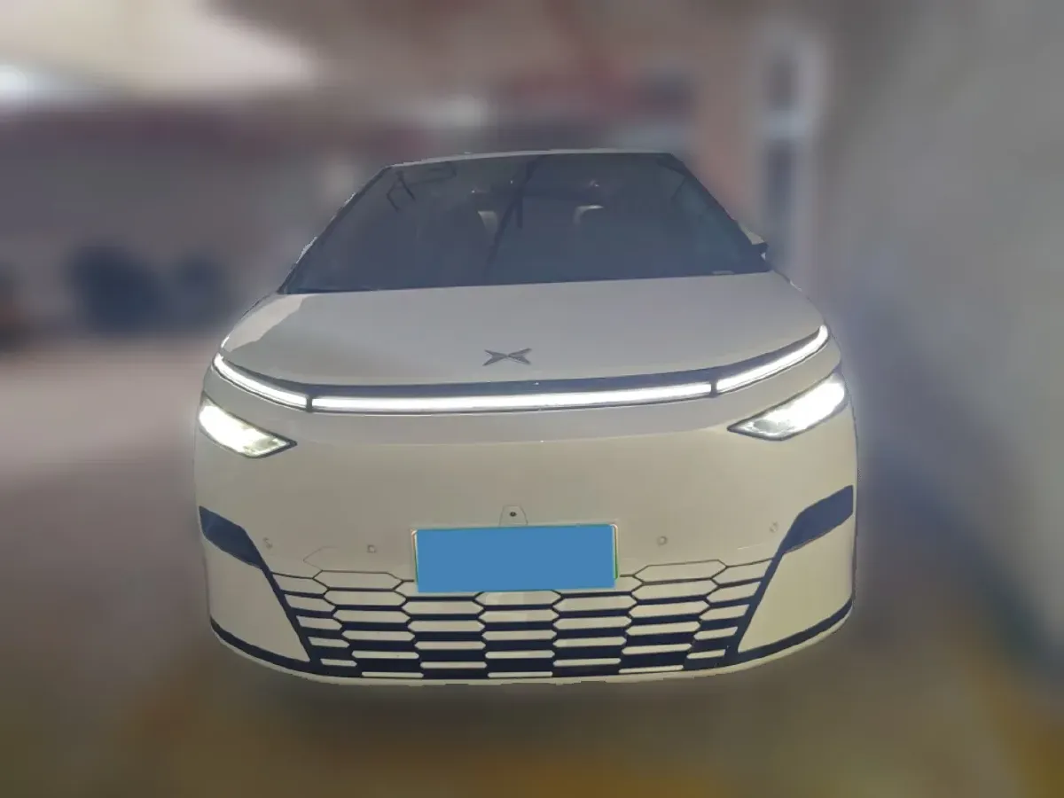2024 Xpeng X9 BEV 101.5KWH,autocango,china used car exporter,china ev exporter,chinese used car exporter,chinese used ev exporter