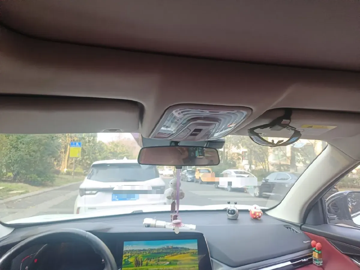 2021 ChangAn CS75 Plus 2.0T 233HP L4 8AT,autocango,china used car exporter,china ev exporter,chinese used car exporter,chinese used ev exporter