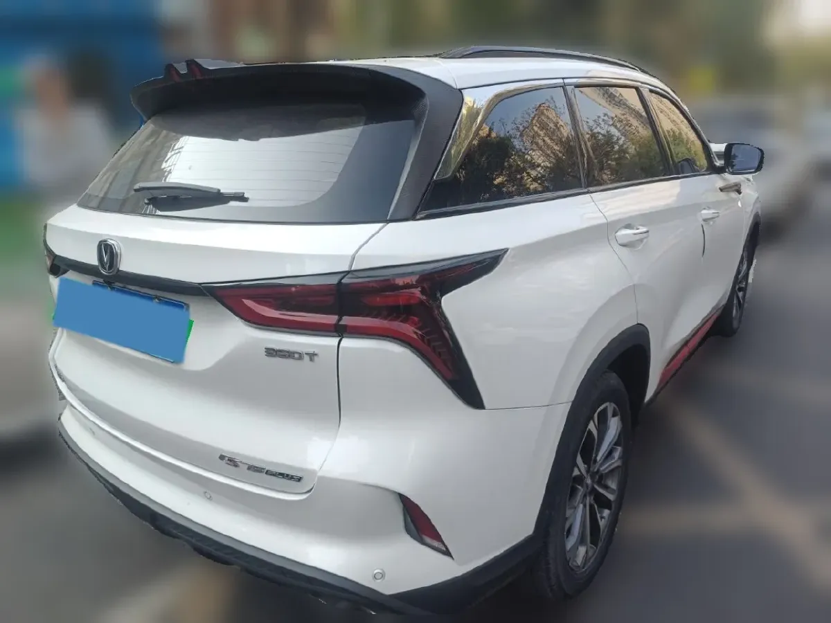 2021 ChangAn CS75 Plus 2.0T 233HP L4 8AT,autocango,china used car exporter,china ev exporter,chinese used car exporter,chinese used ev exporter