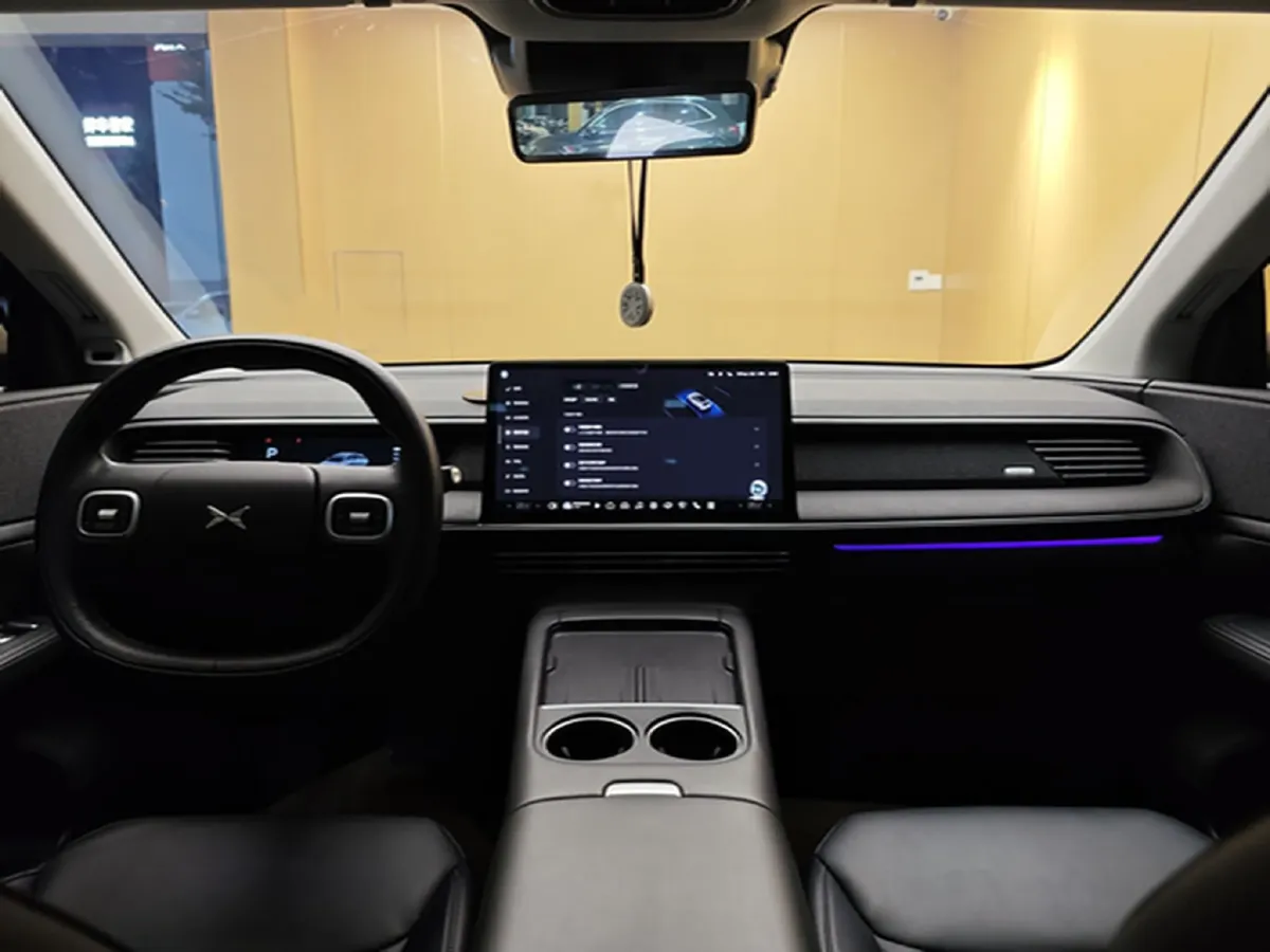 2023 Xpeng G6 BEV 66KWH,autocango,china used car exporter,china ev exporter,chinese used car exporter,chinese used ev exporter