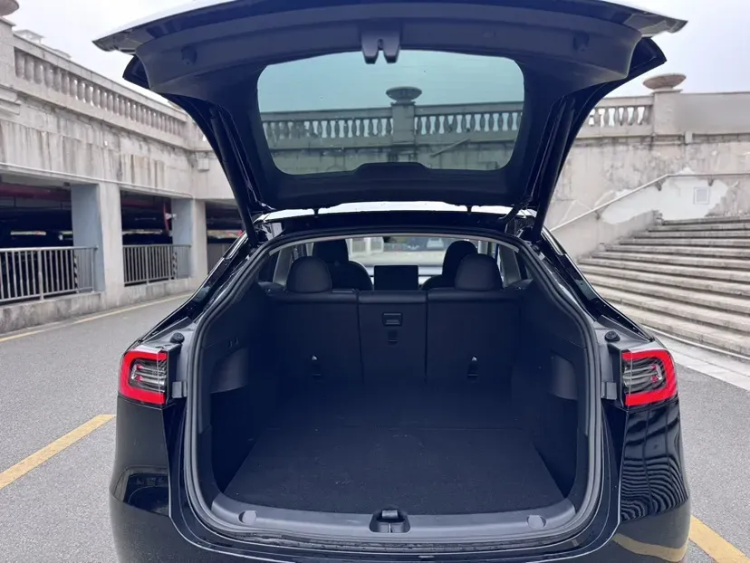 2022 Tesla Model Y BEV 60KWH,autocango,china used car exporter,china ev exporter,chinese used car exporter,chinese used ev exporter