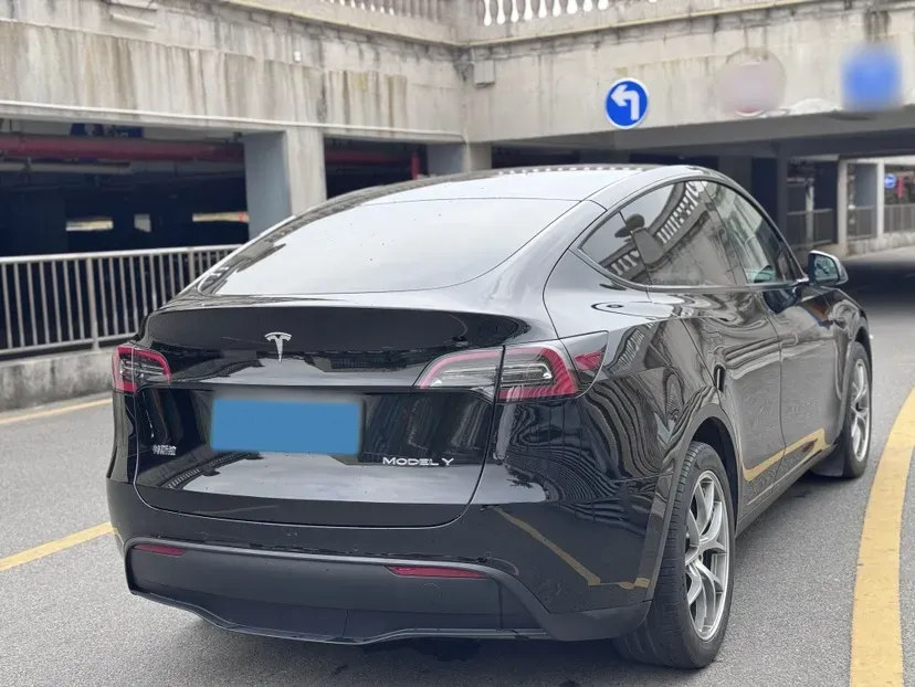 2022 Tesla Model Y BEV 60KWH,autocango,china used car exporter,china ev exporter,chinese used car exporter,chinese used ev exporter
