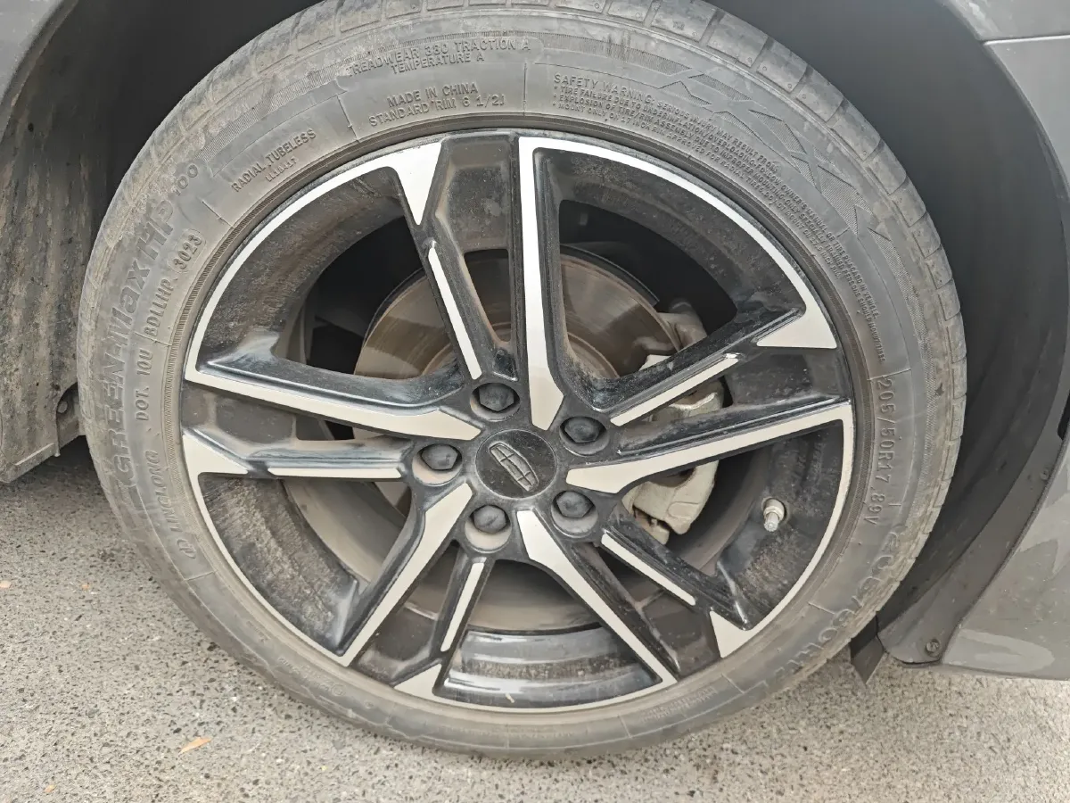 2024 Geely Binray 1.5T 181HP L4 7DCT,autocango,china used car exporter,china ev exporter,chinese used car exporter,chinese used ev exporter