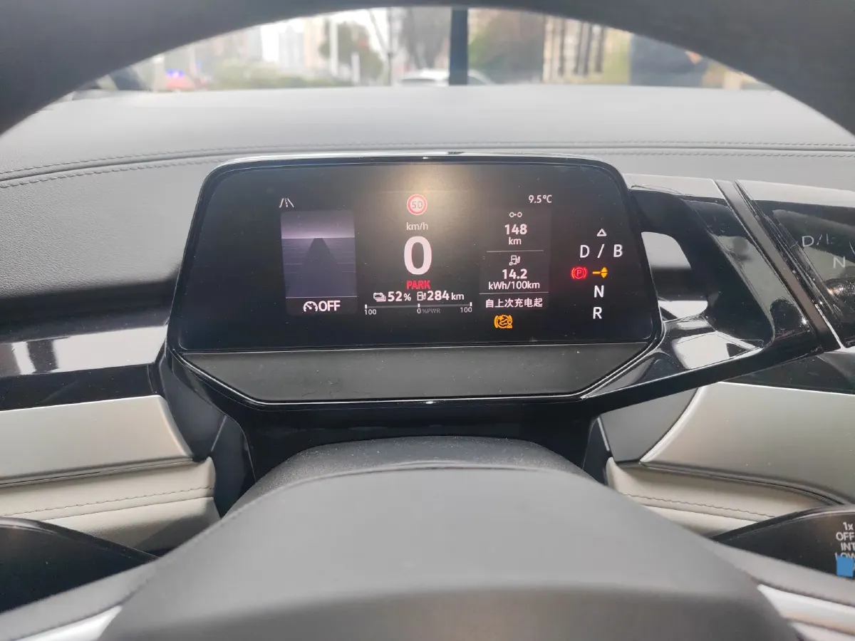 2022 Volkswagen ID.6 Crozz BEV 84.8KWH,autocango,china used car exporter,china ev exporter,chinese used car exporter,chinese used ev exporter