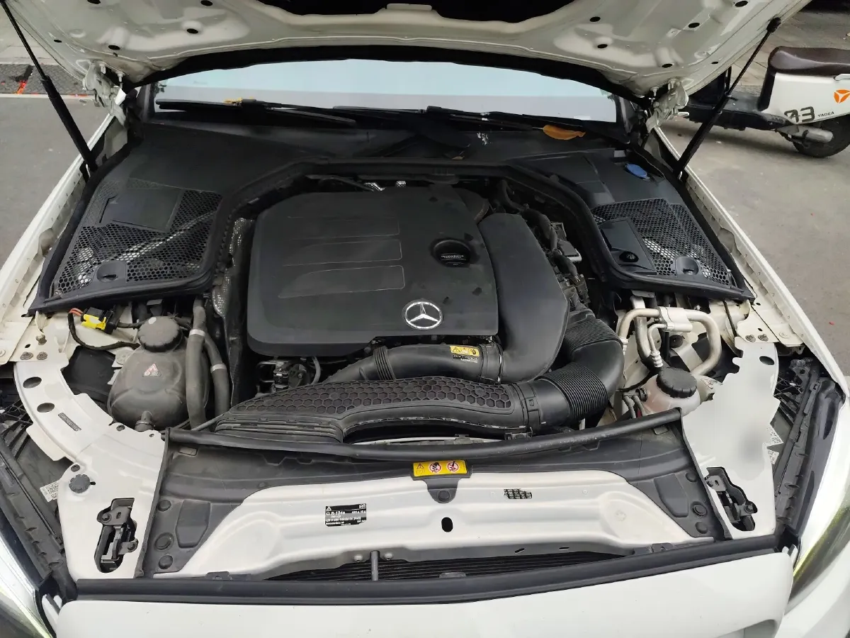 2020 Mercedes-Benz C Class 1.5T 184HP L4 9AT,autocango,china used car exporter,china ev exporter,chinese used car exporter,chinese used ev exporter