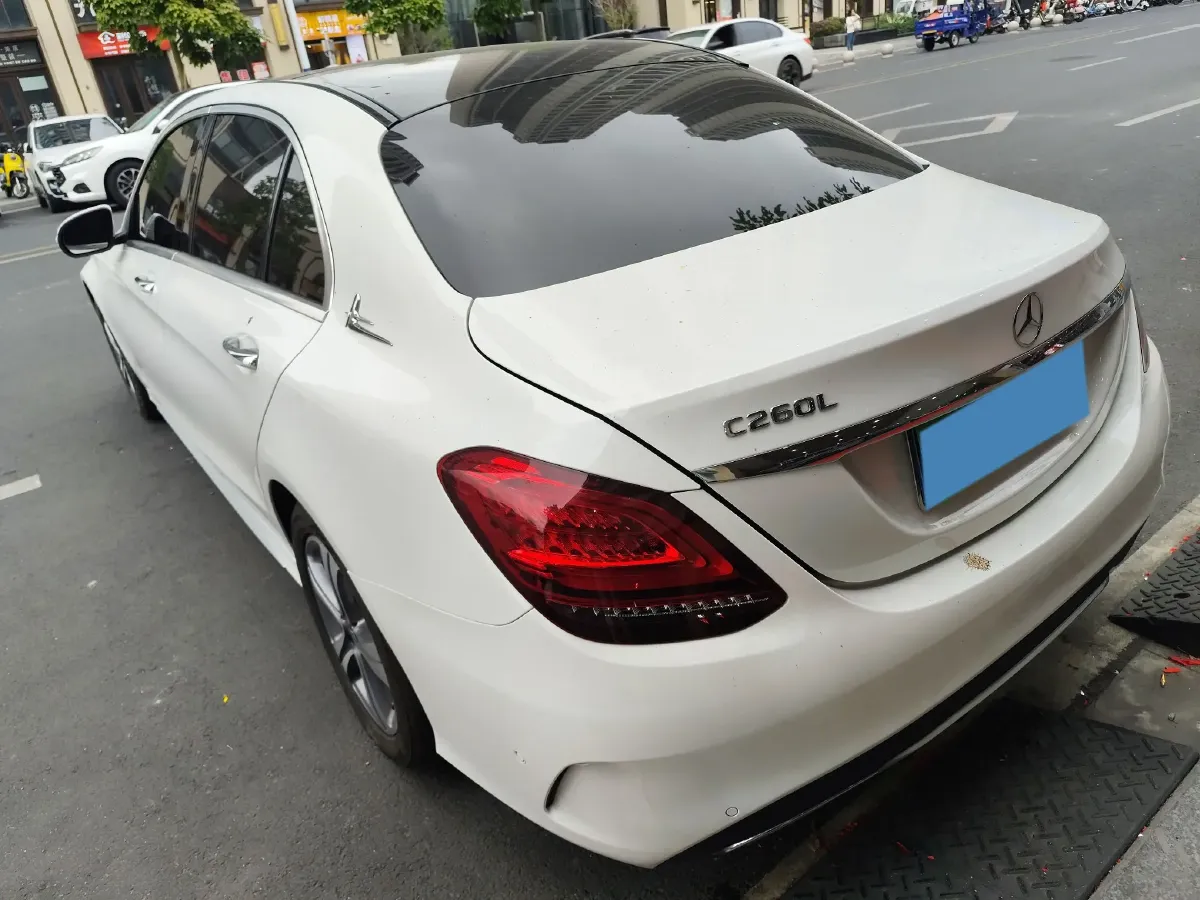 2020 Mercedes-Benz C Class 1.5T 184HP L4 9AT,autocango,china used car exporter,china ev exporter,chinese used car exporter,chinese used ev exporter