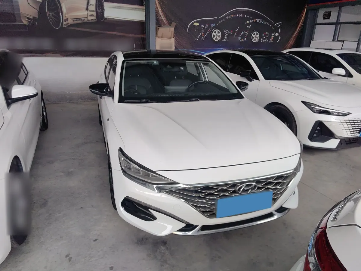 2019 Hyundai La Festa 1.6T 204HP L4 7DCT,autocango,china used car exporter,china ev exporter,chinese used car exporter,chinese used ev exporter