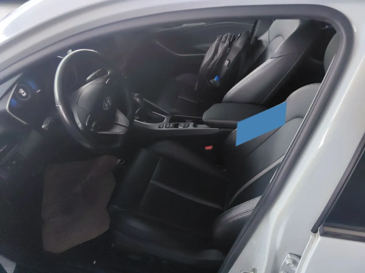 2019 Hyundai La Festa 1.6T 204HP L4 7DCT,autocango,china used car exporter,china ev exporter,chinese used car exporter,chinese used ev exporter