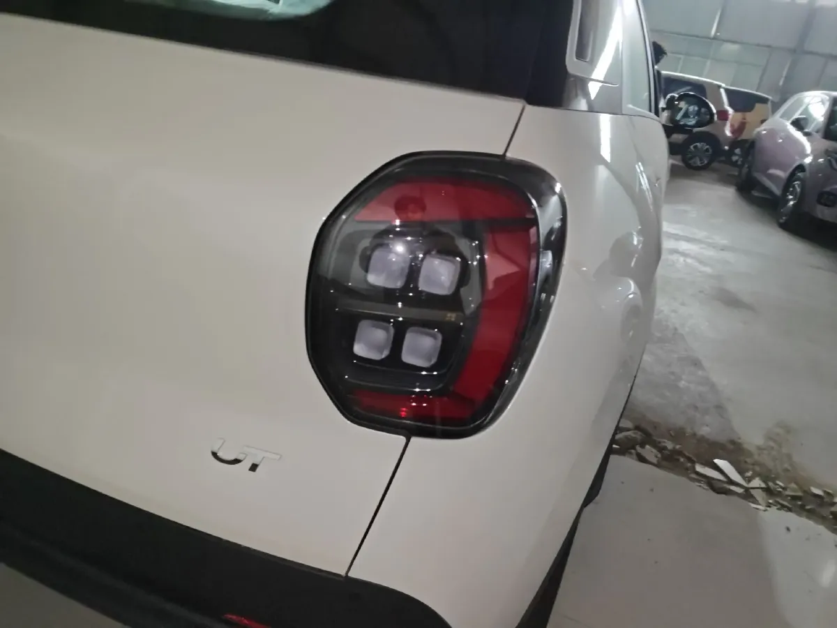 2025 Aion AION UT BEV,autocango,china used car exporter,china ev exporter,chinese used car exporter,chinese used ev exporter
