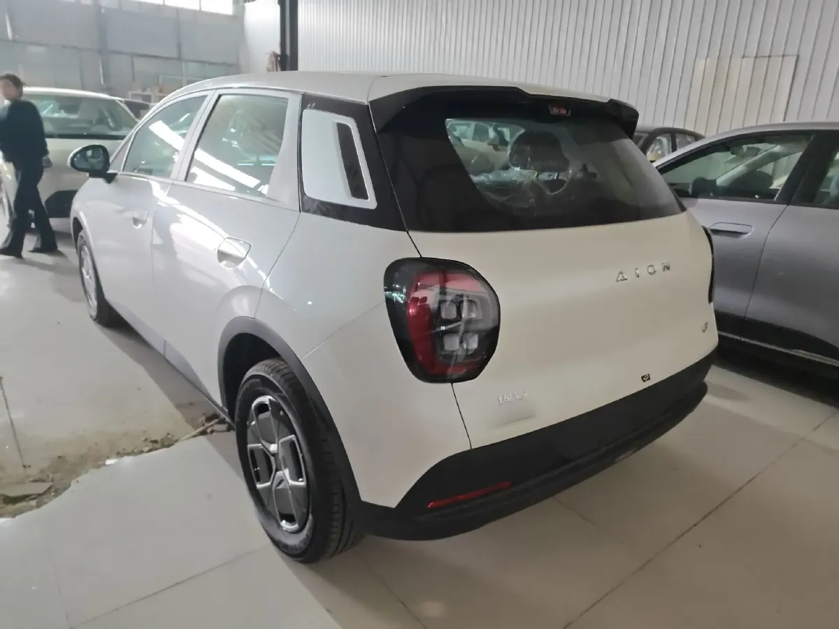 2025 Aion AION UT BEV,autocango,china used car exporter,china ev exporter,chinese used car exporter,chinese used ev exporter