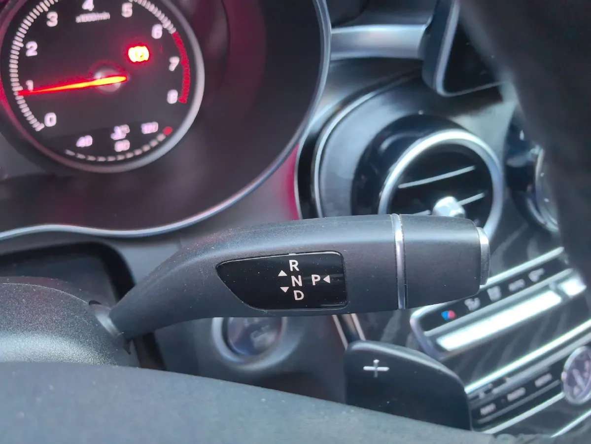 2018 Mercedes-Benz C Class 2.0T 184HP L4 9AT,autocango,china used car exporter,china ev exporter,chinese used car exporter,chinese used ev exporter