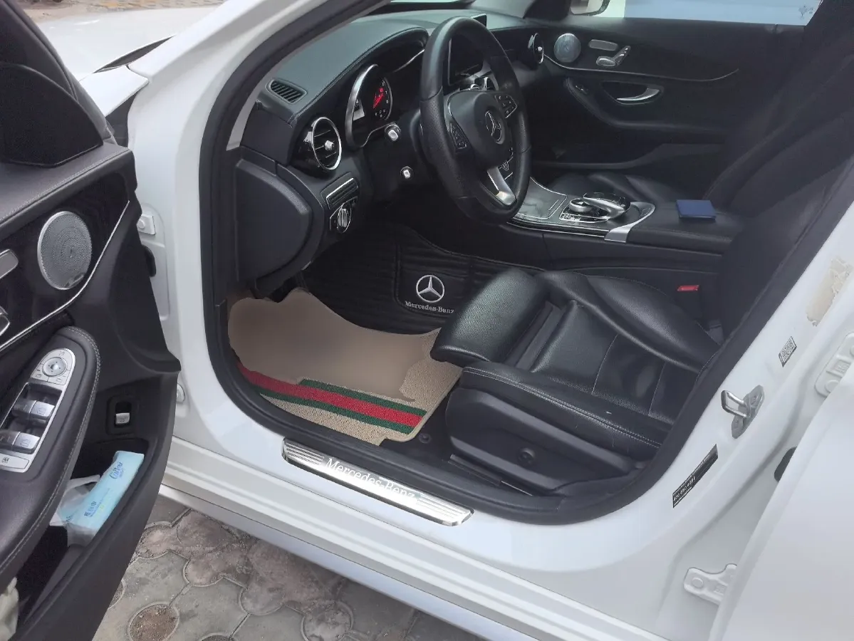 2018 Mercedes-Benz C Class 2.0T 184HP L4 9AT,autocango,china used car exporter,china ev exporter,chinese used car exporter,chinese used ev exporter