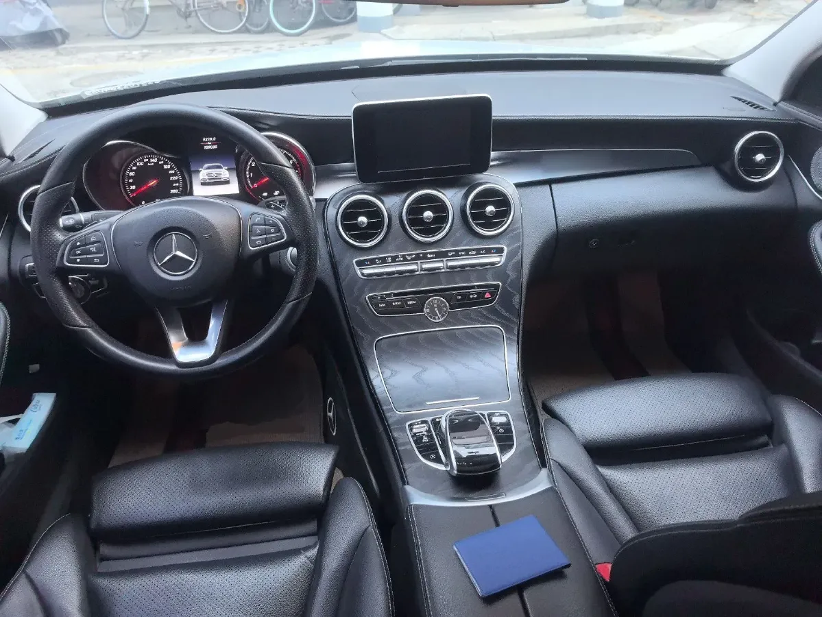 2018 Mercedes-Benz C Class 2.0T 184HP L4 9AT,autocango,china used car exporter,china ev exporter,chinese used car exporter,chinese used ev exporter