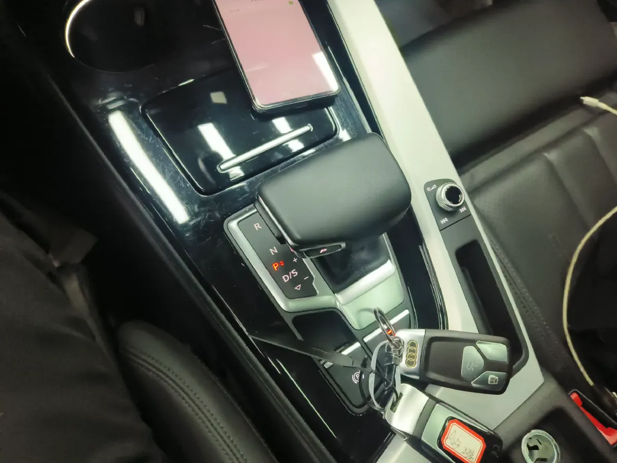 2023 Audi A5 2.0T 204HP L4 7DCT,autocango,china used car exporter,china ev exporter,chinese used car exporter,chinese used ev exporter