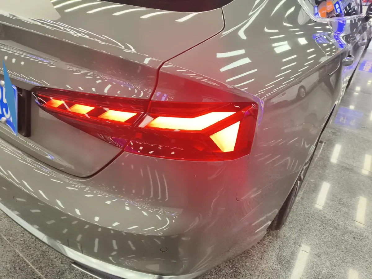 2023 Audi A5 2.0T 204HP L4 7DCT,autocango,china used car exporter,china ev exporter,chinese used car exporter,chinese used ev exporter