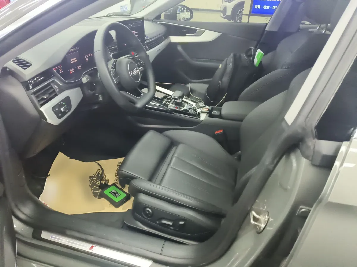 2023 Audi A5 2.0T 204HP L4 7DCT,autocango,china used car exporter,china ev exporter,chinese used car exporter,chinese used ev exporter