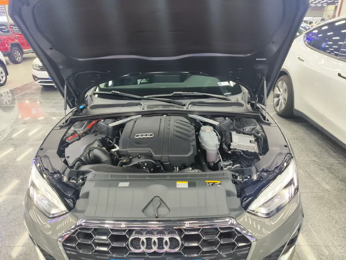 2023 Audi A5 2.0T 204HP L4 7DCT,autocango,china used car exporter,china ev exporter,chinese used car exporter,chinese used ev exporter