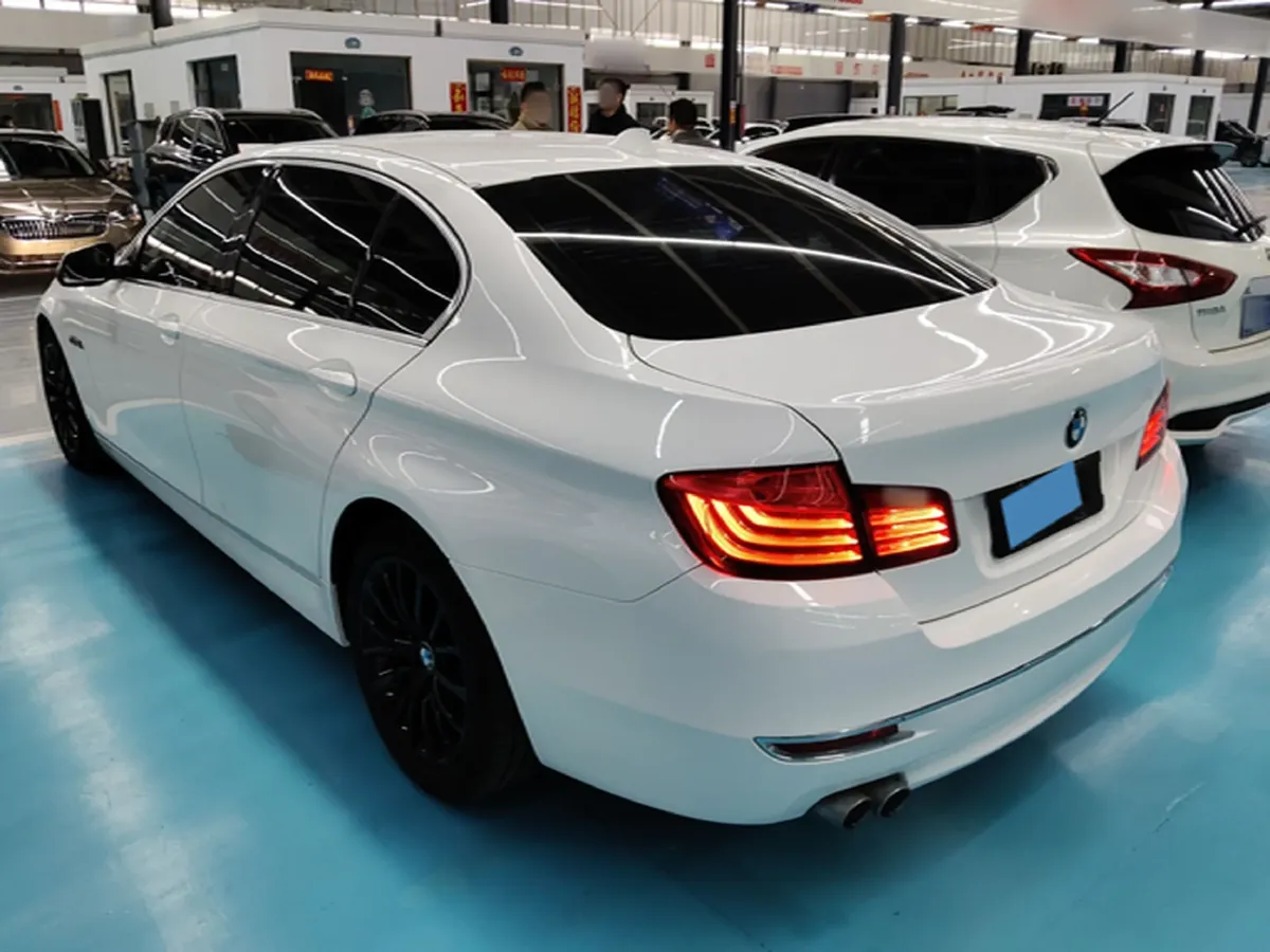 2014 BMW 5 Series 2.0T 218HP L4 8AT,autocango,china used car exporter,china ev exporter,chinese used car exporter,chinese used ev exporter