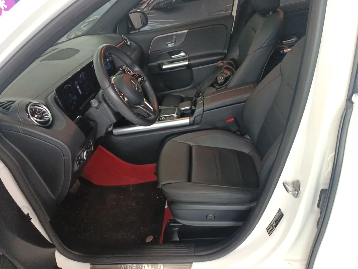 2020 Mercedes-Benz GLA Class 1.3T 136HP L4 7DCT,autocango,china used car exporter,china ev exporter,chinese used car exporter,chinese used ev exporter