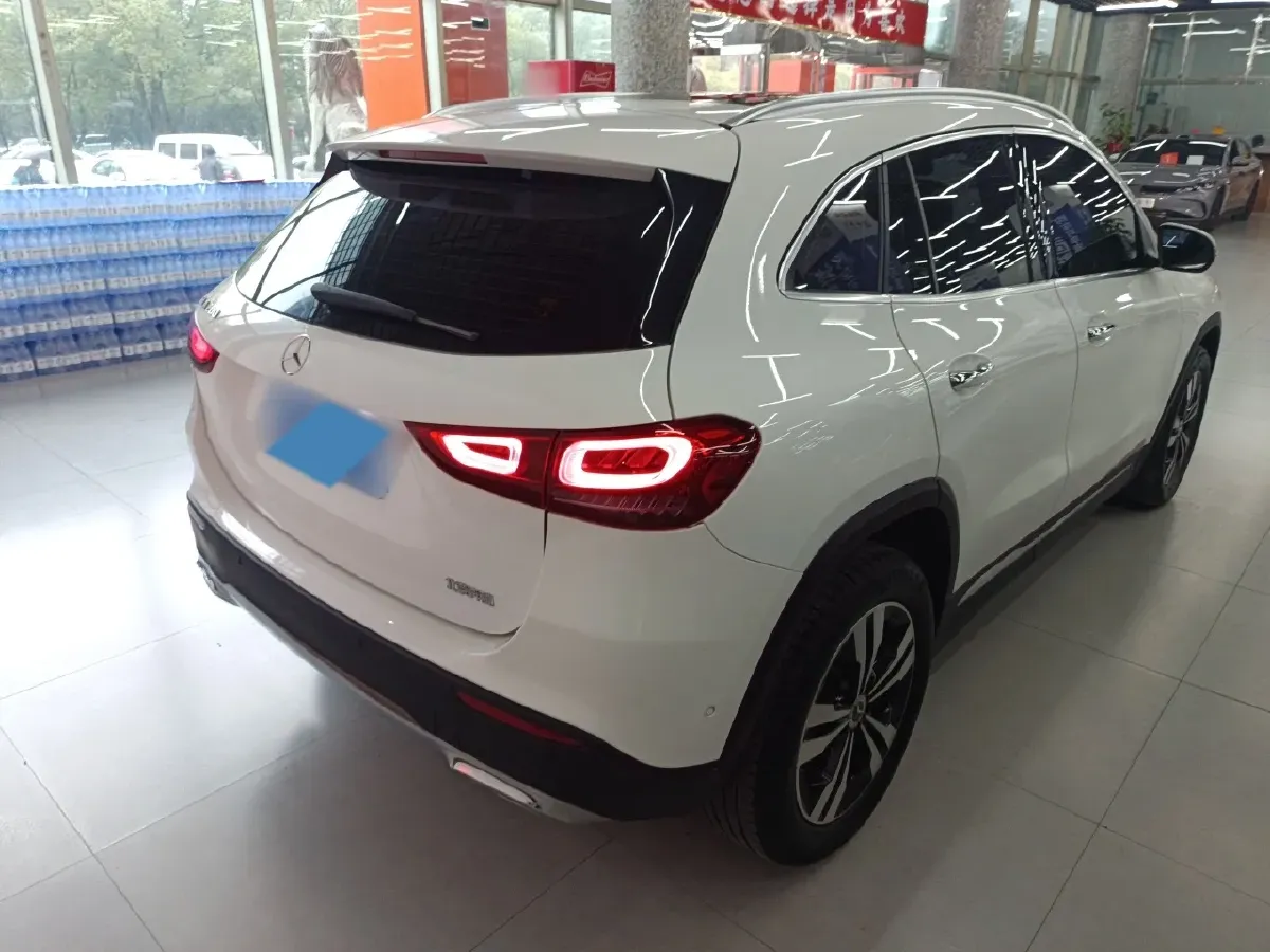 2020 Mercedes-Benz GLA Class 1.3T 136HP L4 7DCT,autocango,china used car exporter,china ev exporter,chinese used car exporter,chinese used ev exporter