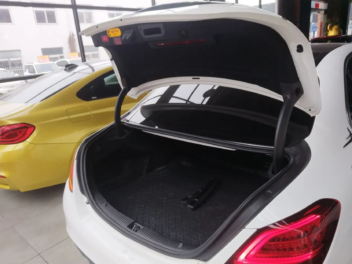 2021 Mercedes-Benz C Class 1.5T 184HP L4 9AT,autocango,china used car exporter,china ev exporter,chinese used car exporter,chinese used ev exporter