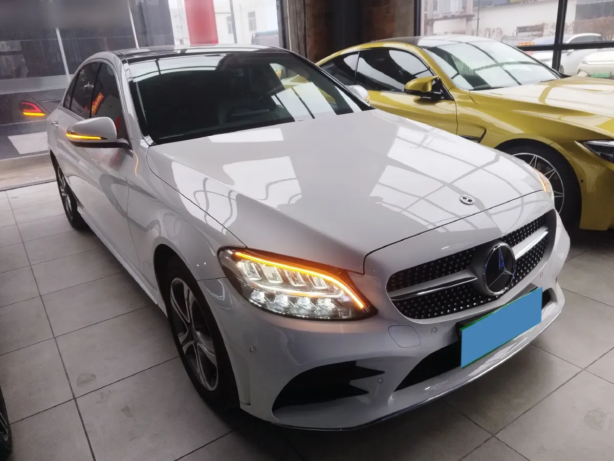 2021 Mercedes-Benz C Class 1.5T 184HP L4 9AT,autocango,china used car exporter,china ev exporter,chinese used car exporter,chinese used ev exporter