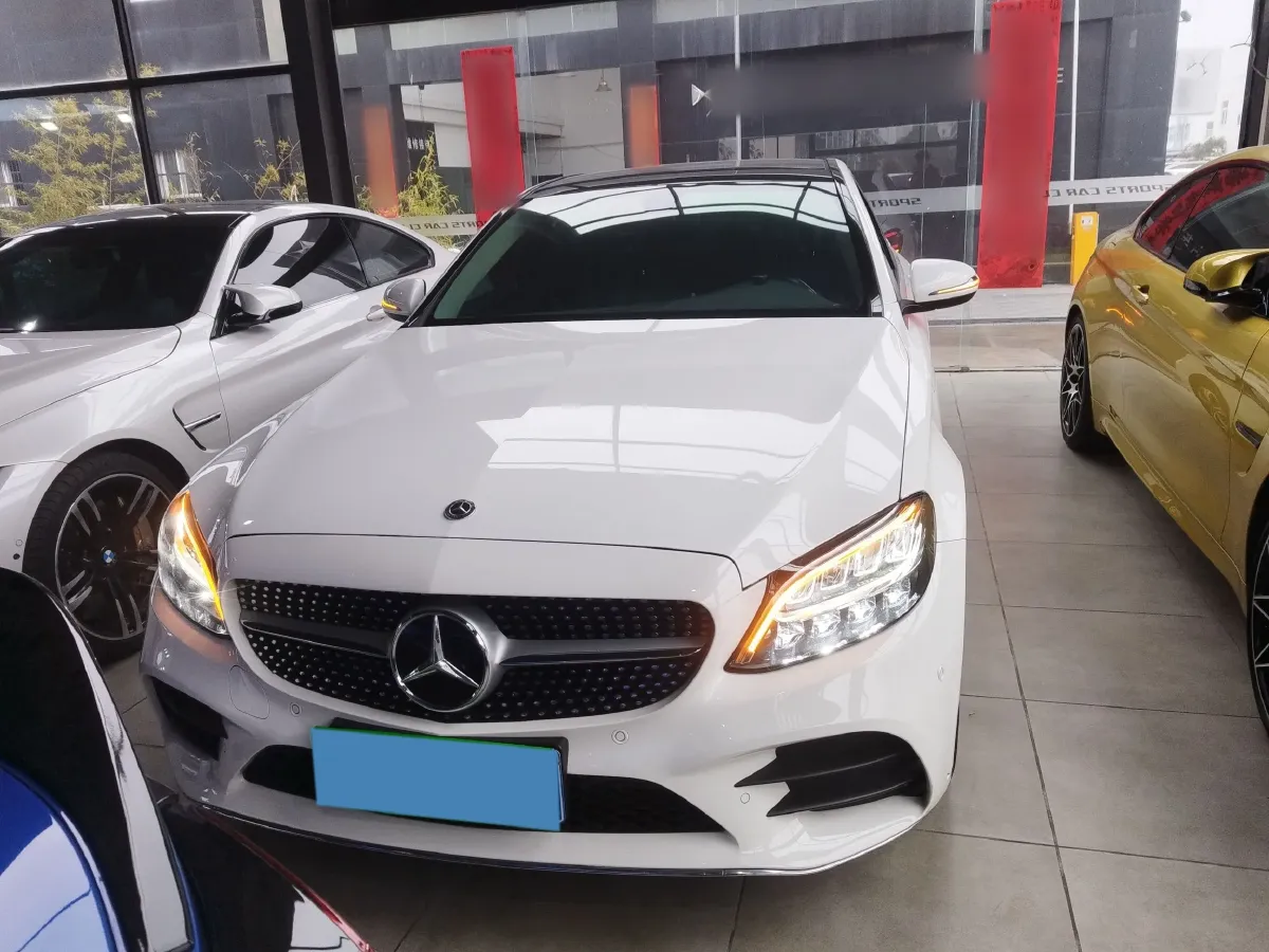 2021 Mercedes-Benz C Class 1.5T 184HP L4 9AT,autocango,china used car exporter,china ev exporter,chinese used car exporter,chinese used ev exporter